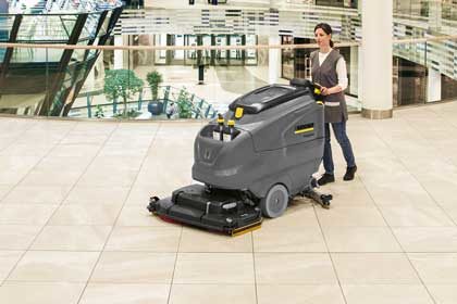 Floor scrubber in shopping centre